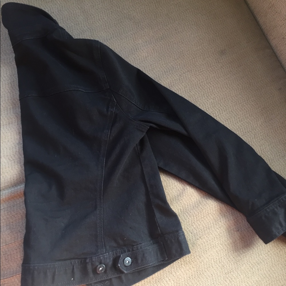 Jean jacket - Picture 2 of 2